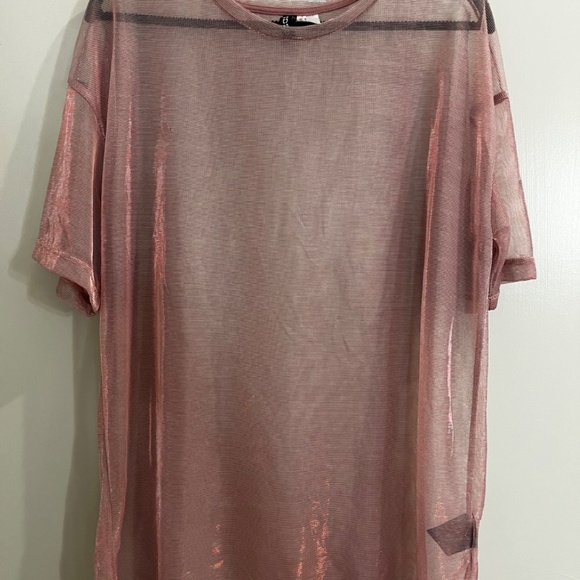 Iridescent Pink Mesh Top - Picture 2 of 4